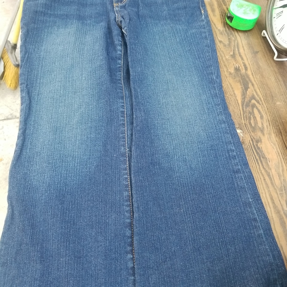 DKNY  Jeans petites 14R/R